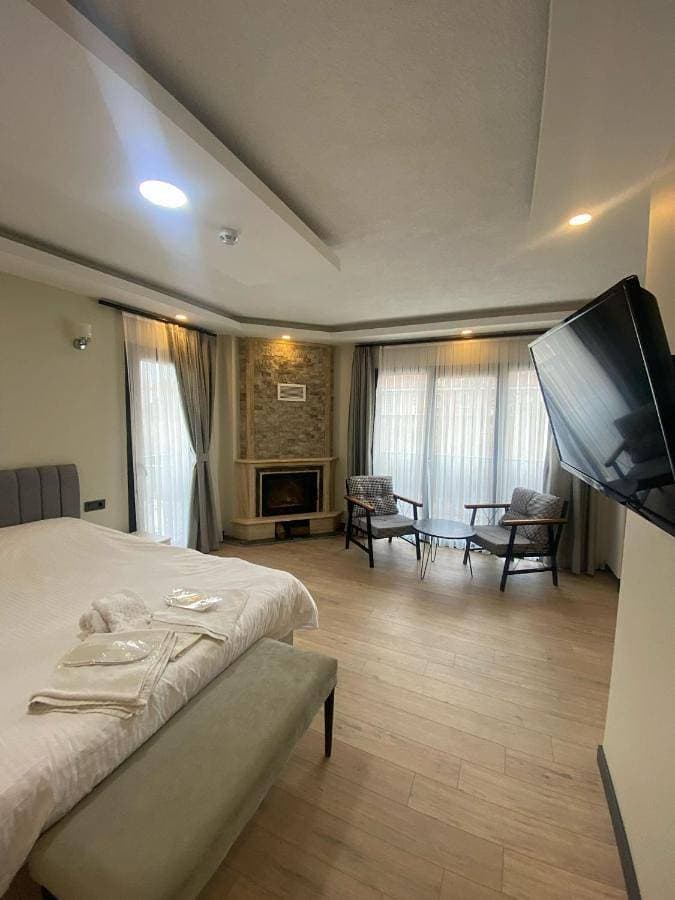 Foto 4 von 12: Deluxe Double Room with Balcony