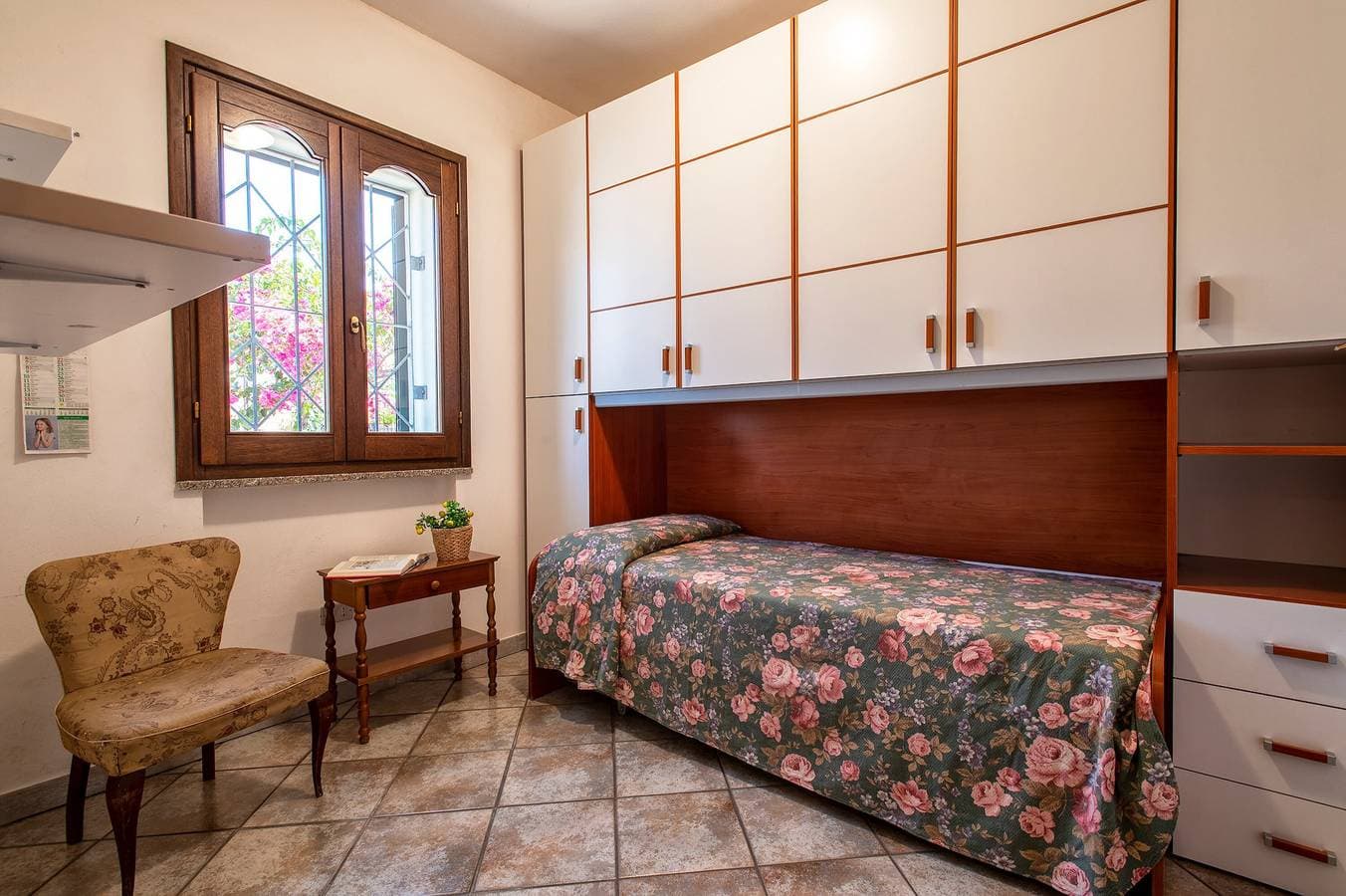 Foto 12 von 23: Ferienwohnung 'Steinhaus Lu Bagnu' mit Meerblick, WLAN und Klimaanlage