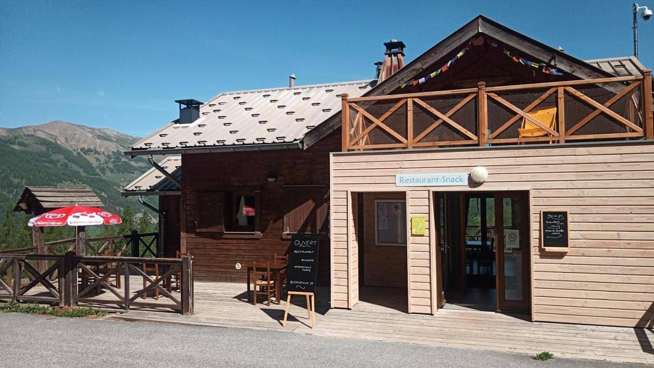 Foto 4 von 5: Tent