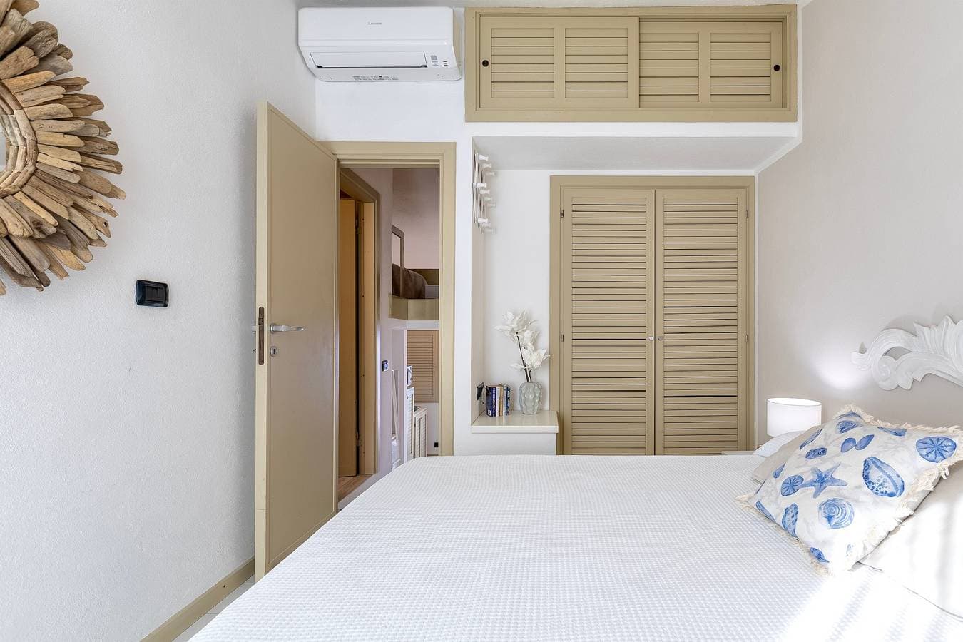 Foto 13 von 27: Ferienhaus 'Sardegna Sul Mare K1' mit Meerblick, Gemeinschaftspool und Klimaanlage