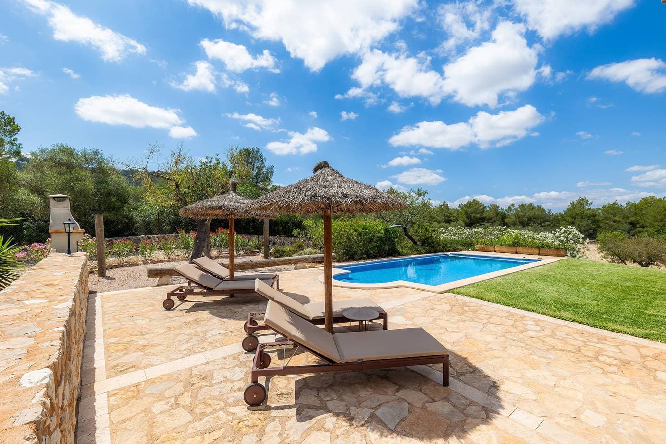 Foto 3 von 32: Landhaus 'Es Turó De Son Mel' mit Bergblick, privatem Pool und WLAN