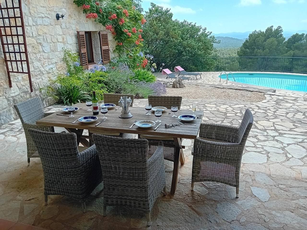 Foto 3 von 38: Villa für 6 Personen mit Pool