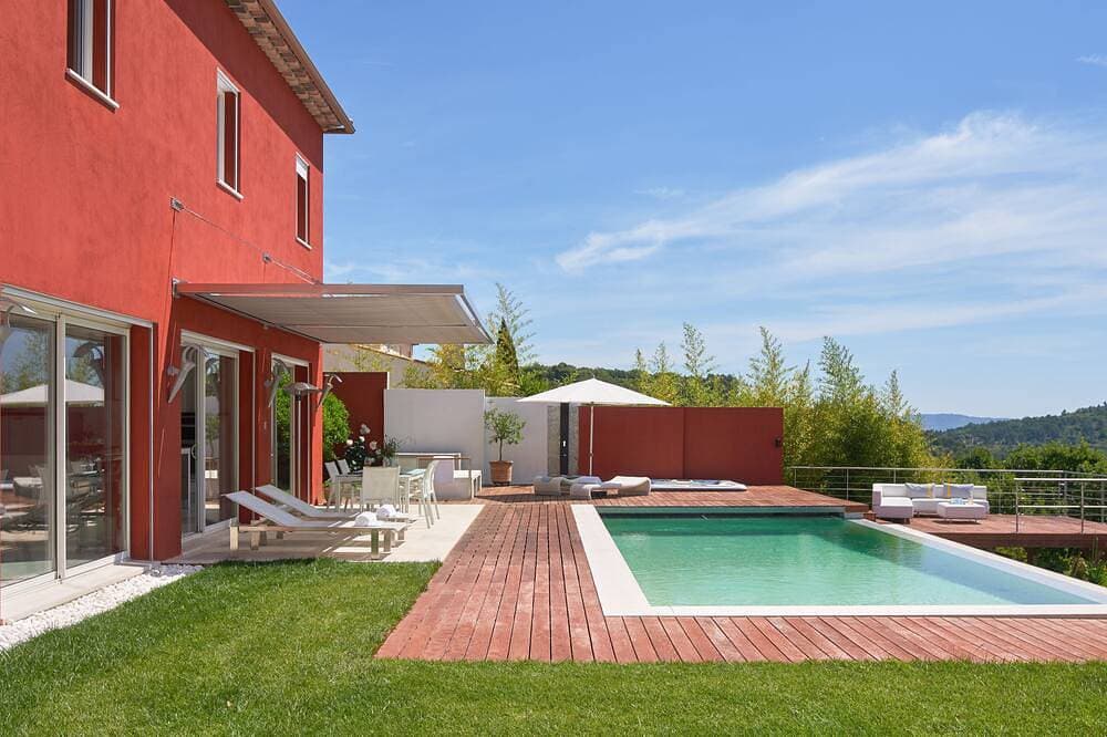 SunlightProperties: Splendid: Villa, 4 Bedroom/ 3 bath, jacuzzi, heated pool 1