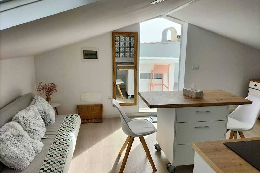 Foto 9 von 30: Unabhängiges Chalet-Dachgeschoss mit privater Terrasse