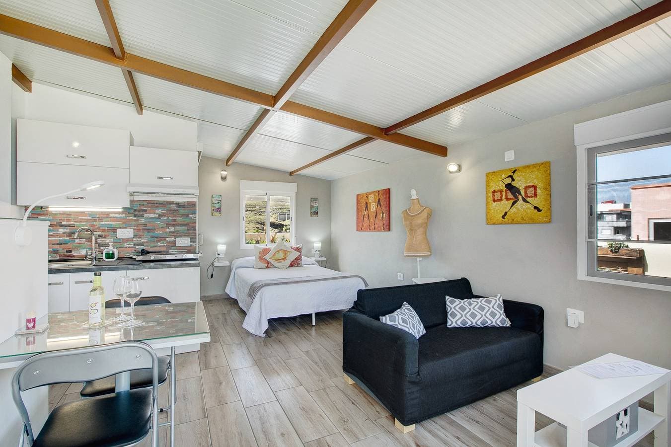 Foto 7 von 27: Ferienwohnung 'Estudio Calima' mit Meerblick, privater Terrasse und WLAN