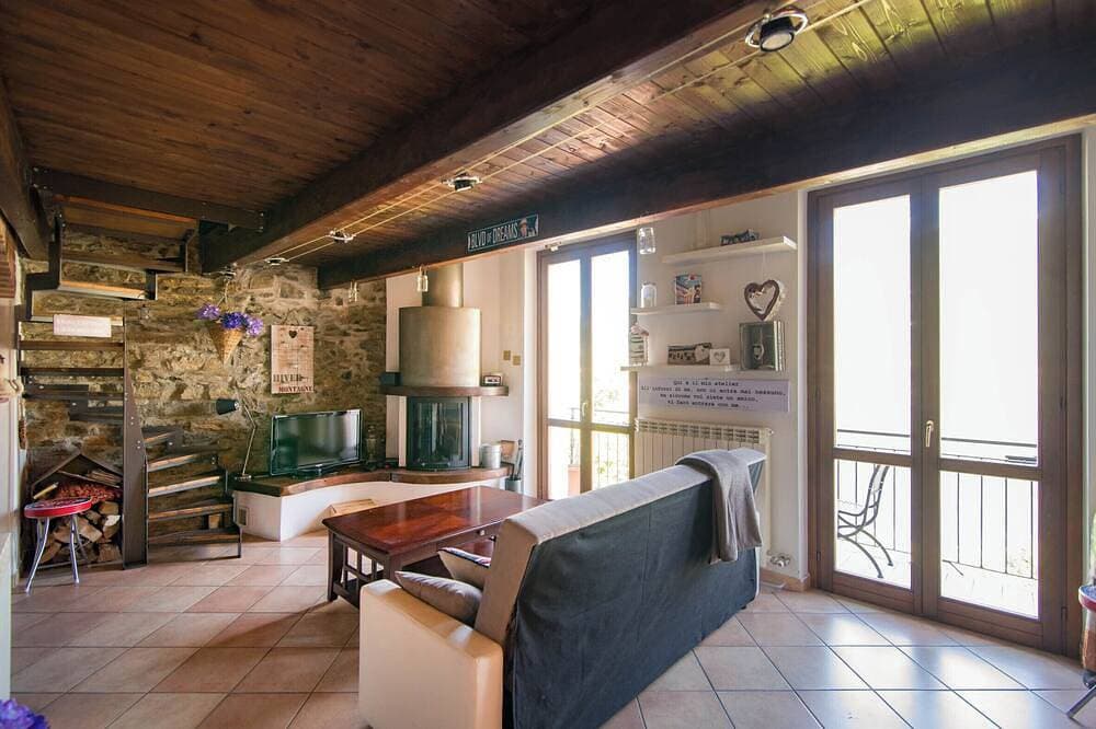 Foto 6 von 30: Romantic Retreat on Lake Como - Lake View from Every Window