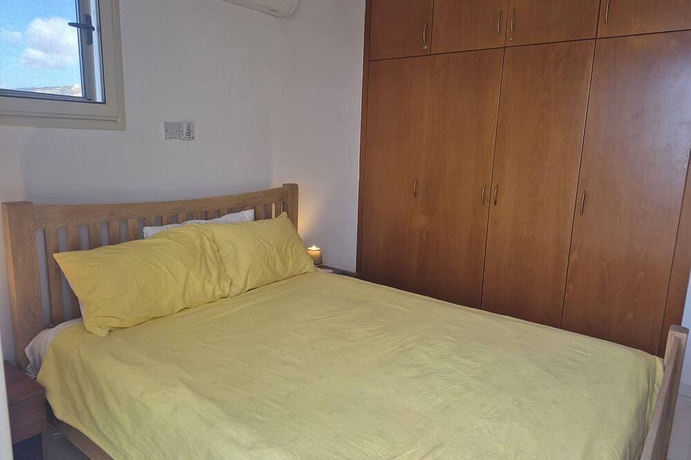 Foto 3 von 26: LuxuxPenthaus mit zwei Lache- und Seeansichten