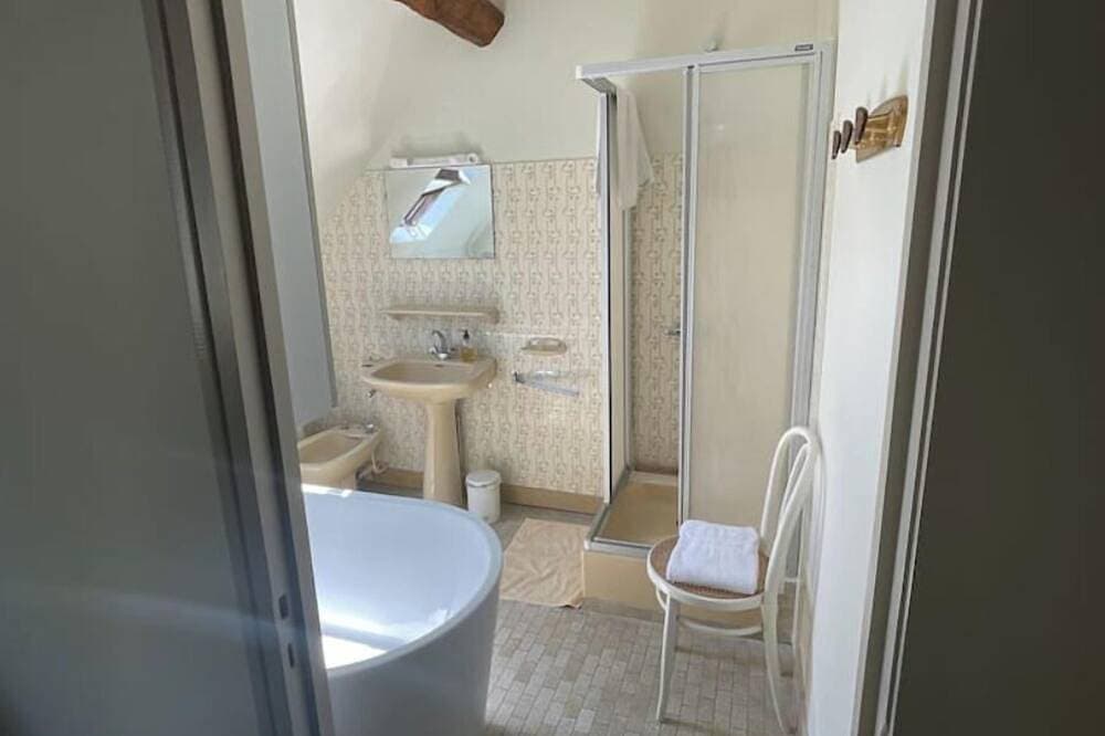 Foto 5 von 18: Chambre d'hôtes \" L'espérance \" (2 p)