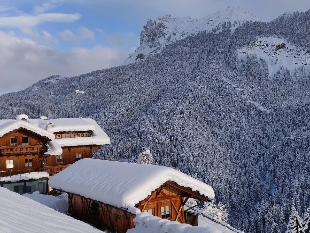Berghütte im Villnöß mit Dolomitenblick 1