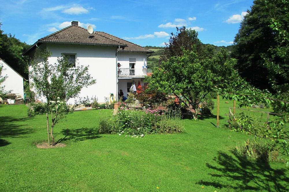Foto 9 von 18: Ferienwohnung direkt am Wald in ruhiger Einzellage im Herzen der Vulkaneifel