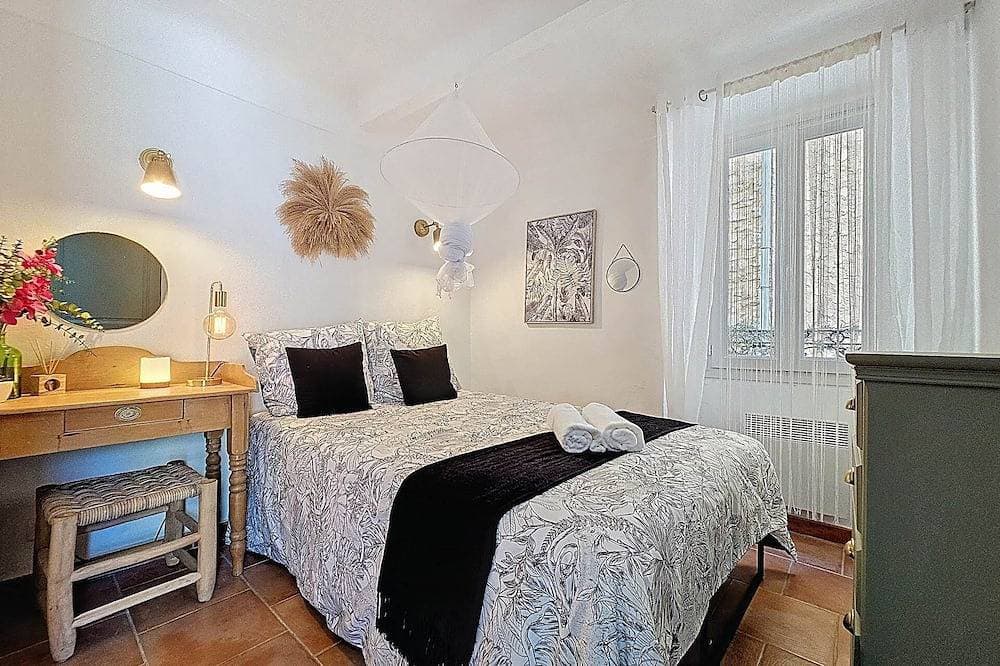 Foto 4 von 30: Le Figuier de Saint-Cé - Kleiner Garten - Terrasse - Aussicht