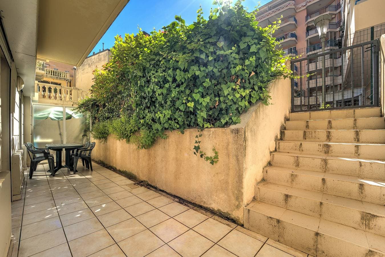 Foto 6 von 10: Ferienwohnung für 4 Personen mit Terrasse