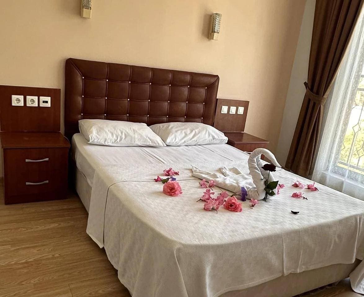 Foto 8 von 8: Habeş Köy Konagı