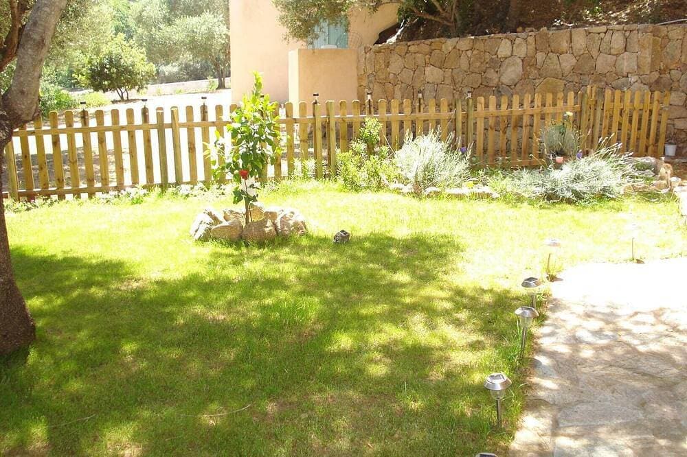 Foto 9 von 30: Bonifacio, Herrliche Meerblick, 800 M Vom Strand Im Golf Von Santa Manza