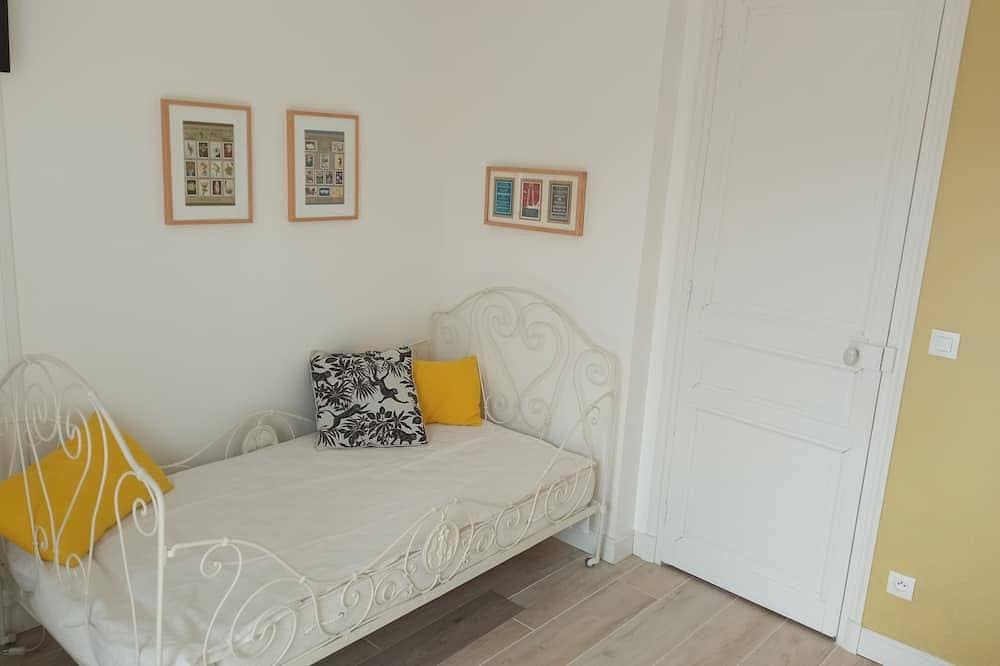 Foto 4 von 9: Geräumiges Zimmer in der charmanten Charentaise