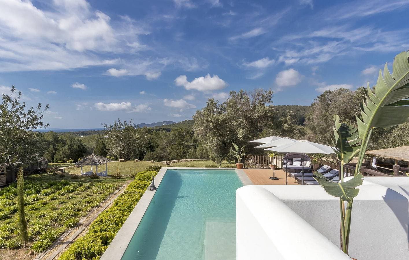 Foto 3 von 27: Paradies mit Meerblick und Pool: Cala Llenya 2km