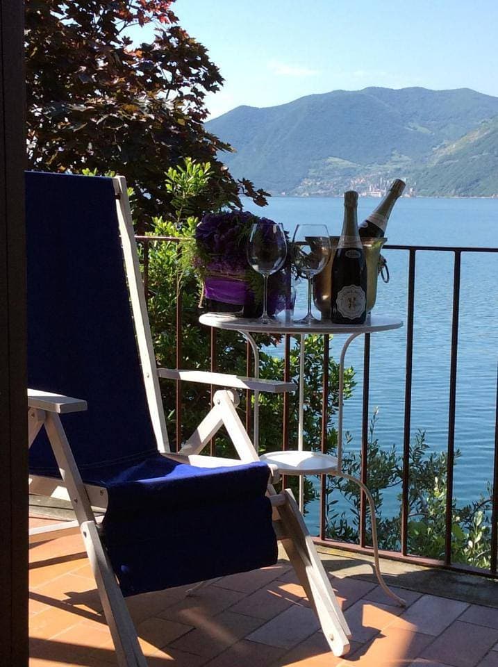Foto 6 von 52: Apartment with Lake View