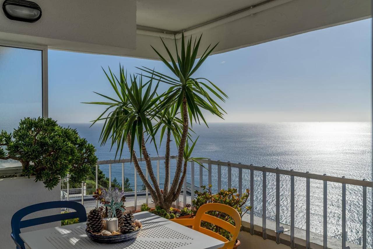 To see the sea apartment 1