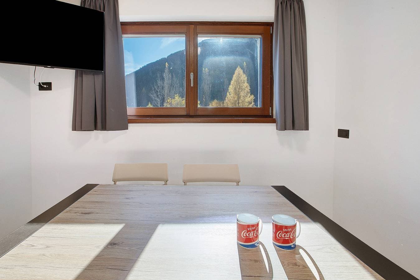 Foto 6 von 28: Apartment '4' mit Bergblick, Gemeinschaftsgarten und WLAN