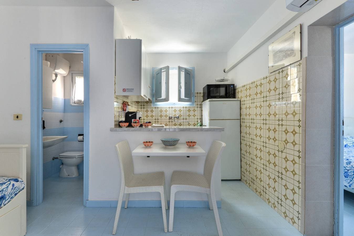 Foto 11 von 19: Ferienwohnung 'Villa Oda - Bilocale Sul Mare' mit Meerblick, WLAN und Klimaanlage
