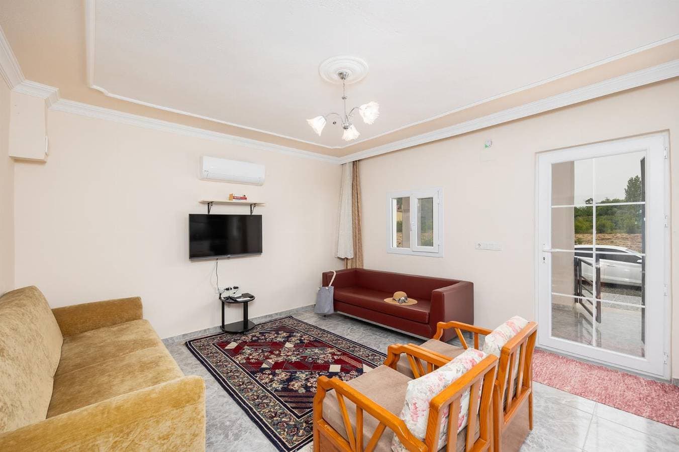 Foto 4 von 18: Villa für 4 Personen mit Terrasse