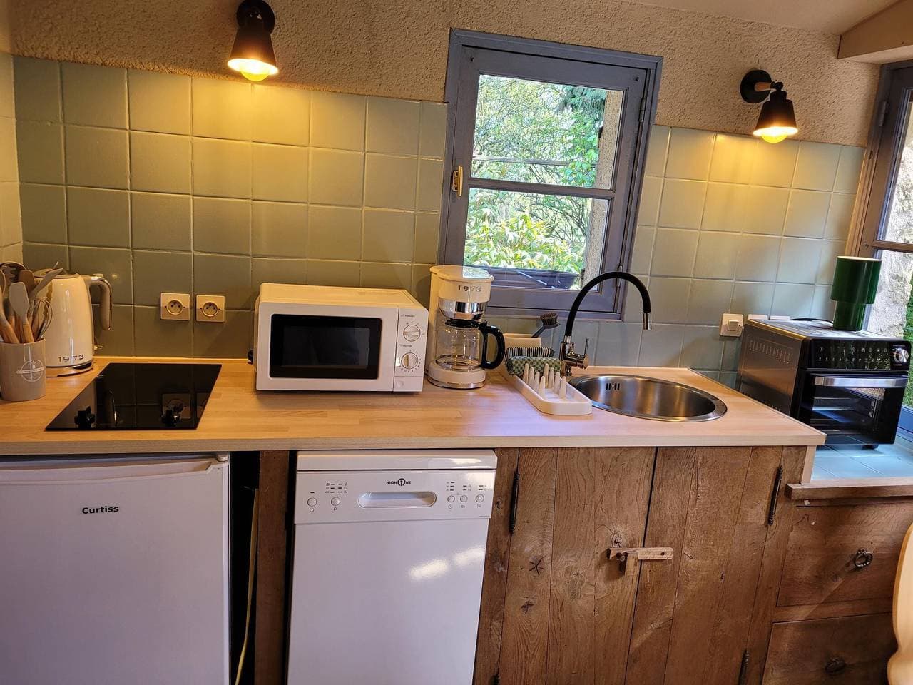 Foto 13 von 45: Gîte Belle: Gemeinschaftspool, gemeinsame Terrasse und WLAN
