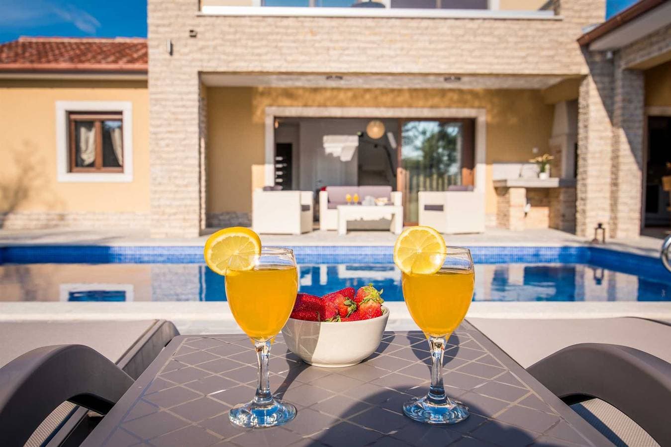 Foto 4 von 51: Schöne Villa Laura mit privatem Pool
