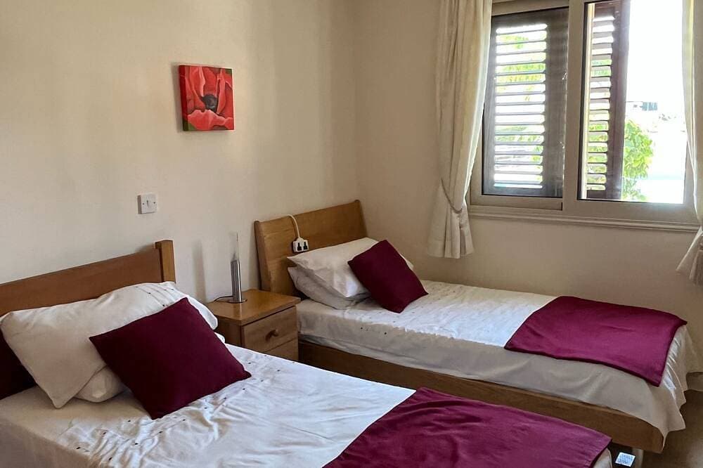 Foto 6 von 30: 2 Schlafzimmer Erdgeschosswohnung in der Nähe von Geschäften, Restaurants, Altstadt und Strand