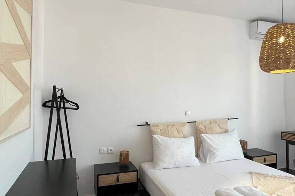 Foto 8 von 24: Oliviera Calm Home - 7 Min Walk to Beach View, Pool