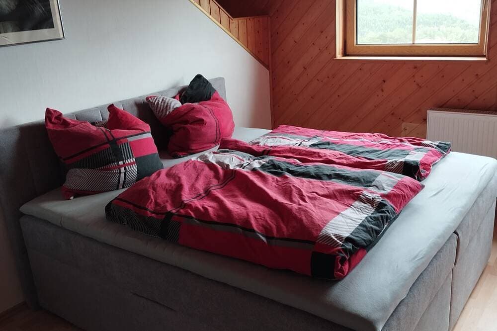 Foto 2 von 19: Ferienwohnung \"Zur Schönen Aussicht\" ruhig gelegen