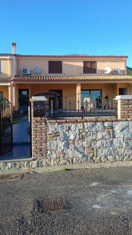 Foto 10 von 19: Two-Bedroom House