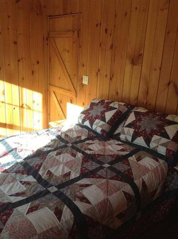 Foto 4 von 10: Downeast Getaway Victorian Cottage - Das ganze Jahr