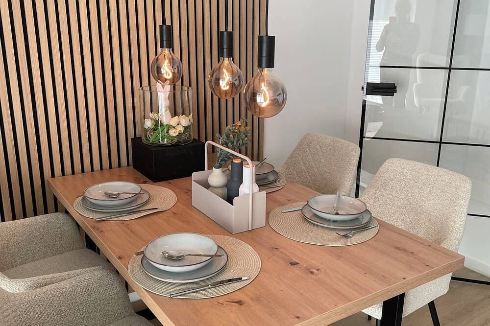 Foto 13 von 22: Moderne gemütliche Ferienwohnung mit 2 Schlafzimmern und Balkon. Hund willkommen