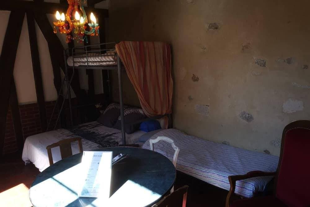 Foto 5 von 28: \"Le 37.2\" T1 apartment in quiet city center Pets welcome