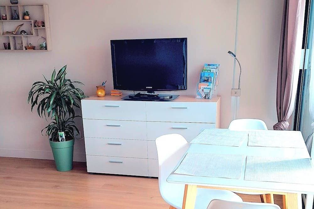 Foto 10 von 30: Arcachon: Ein-Schlafzimmer-Apartment direkt am Strand * Nahe Innenstadt; Internet; Parkplatz; Klimaanlage; 2 Fahrräder