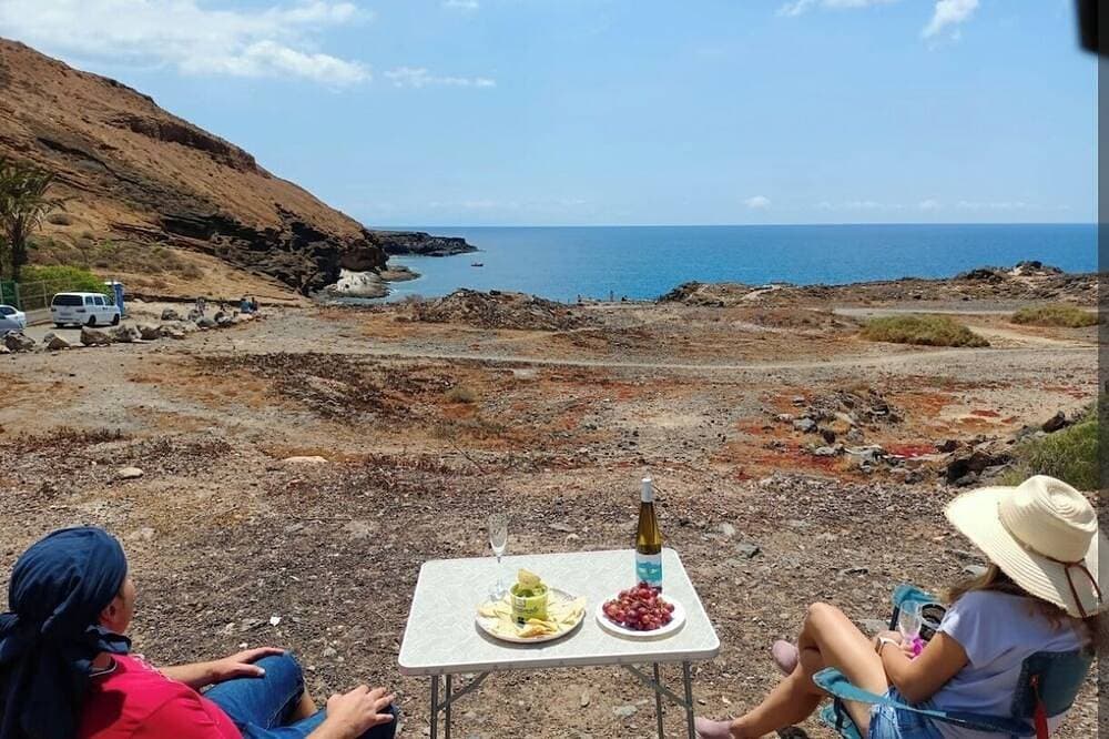 Foto 5 von 16: Alquilercampertenerife