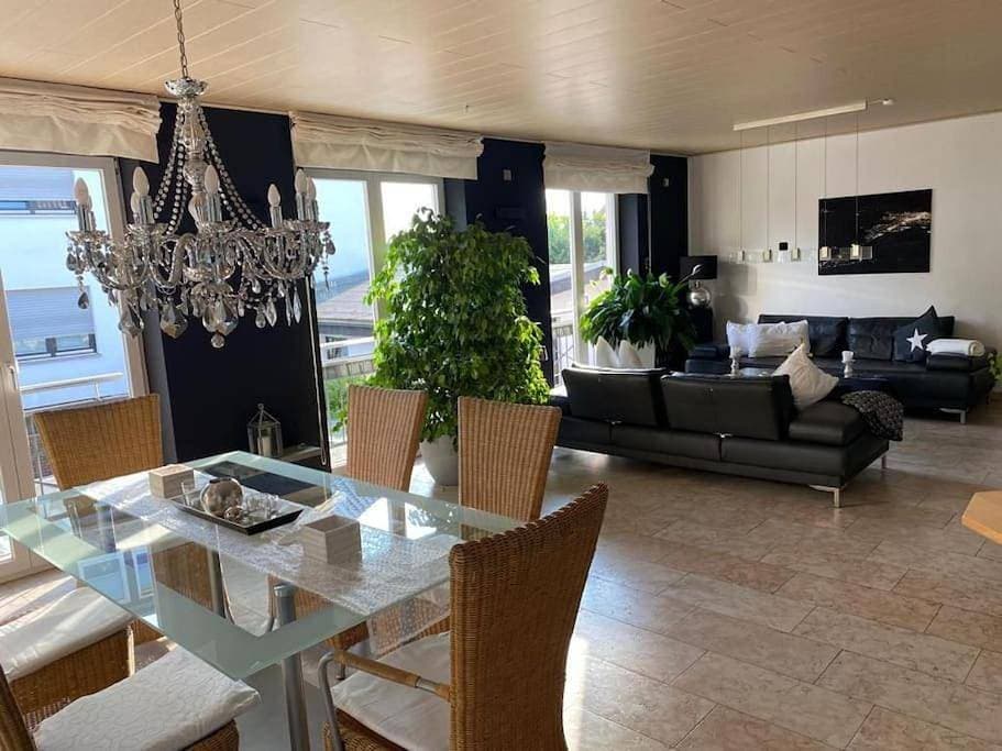 Foto 5 von 33: Three-Bedroom House