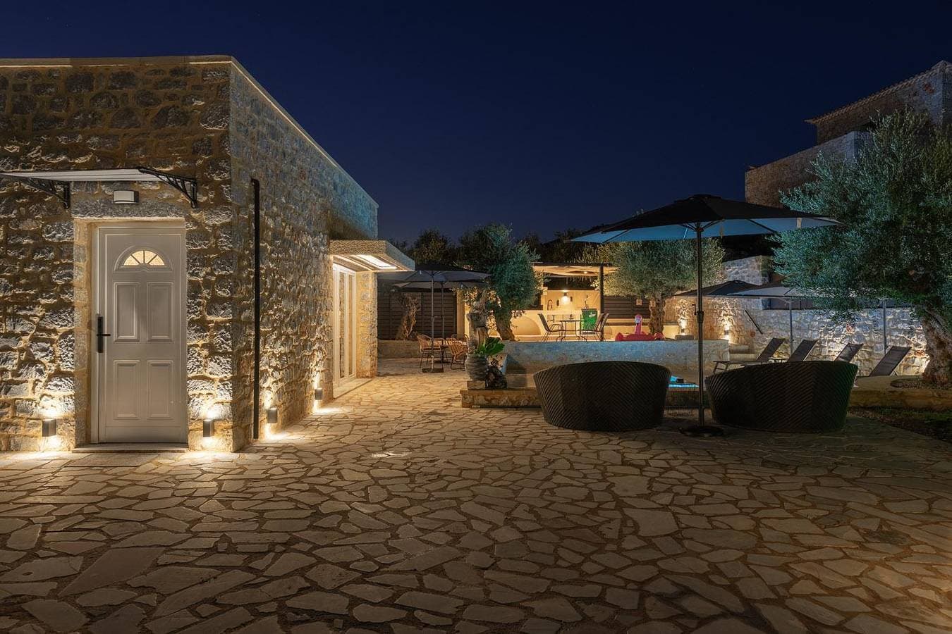 Foto 7 von 34: Villa für 4 Personen mit Garten