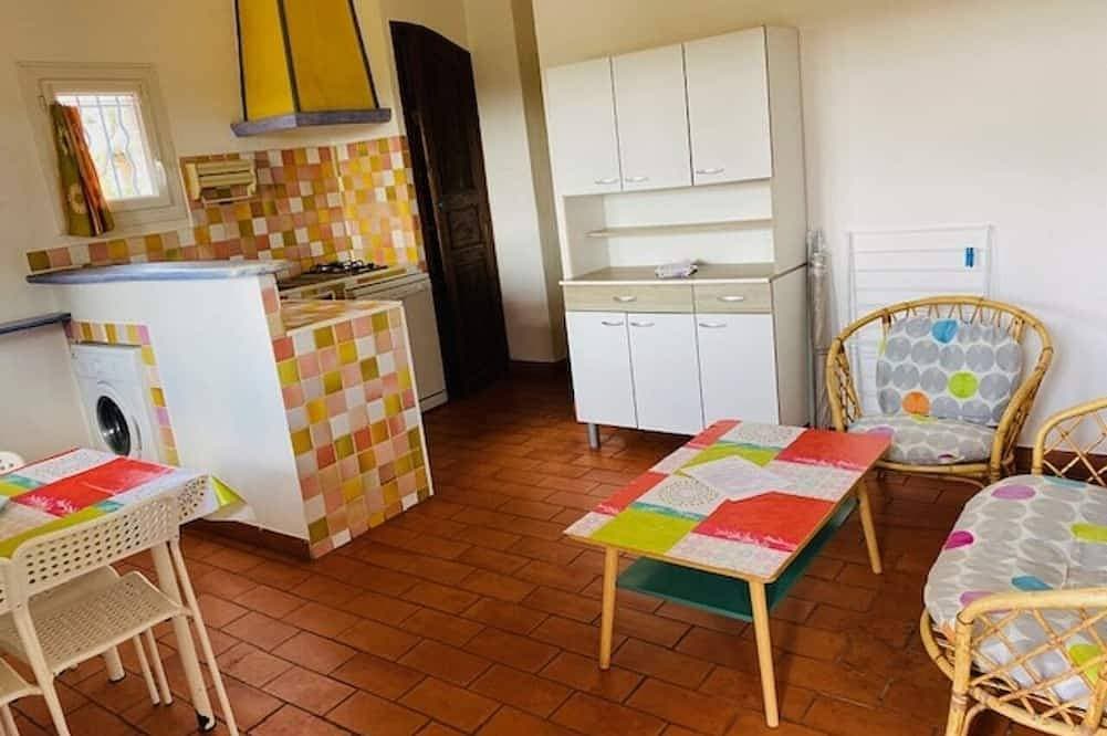 Foto 13 von 20: Ferienwohnung Var, Privater Garten, Swimmingpool, Tiere Zugelassen, Immobilien