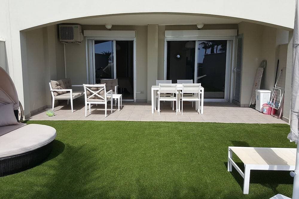 San Remo Palm Mar Wohnung Mit Standardgarten Und Garage In San Remo View M 1