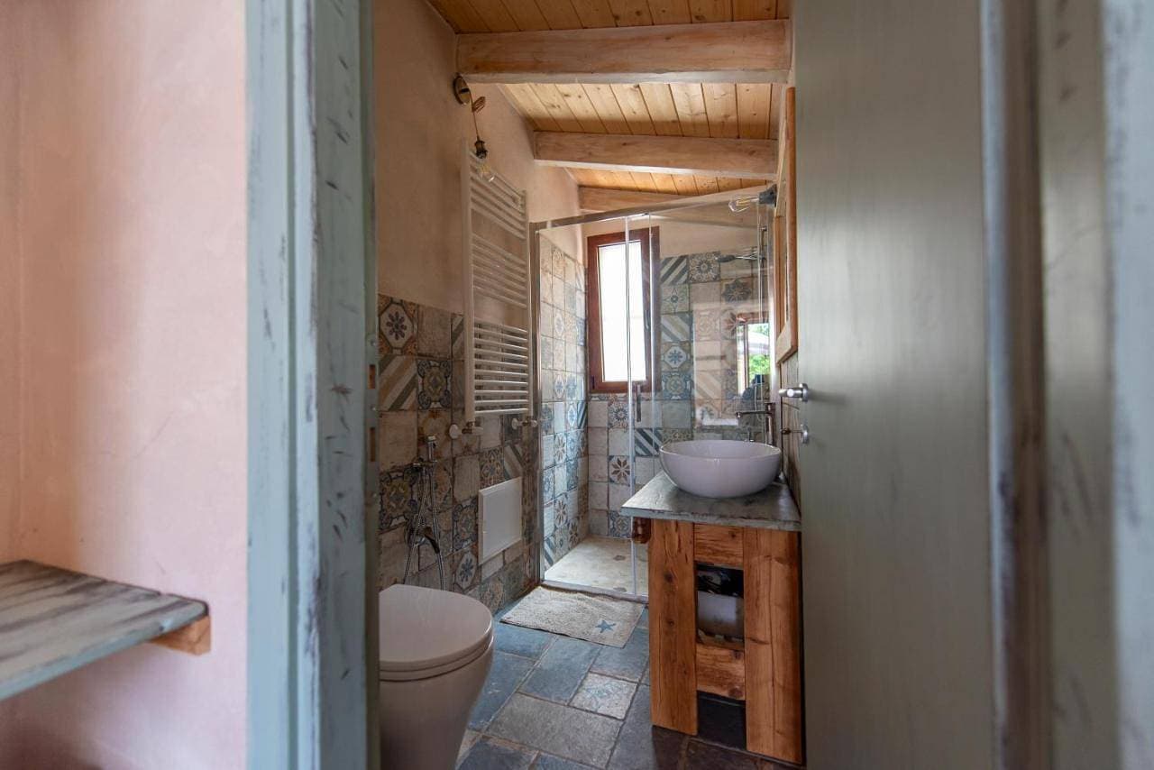 Foto 10 von 11: Double Room with Private Bathroom