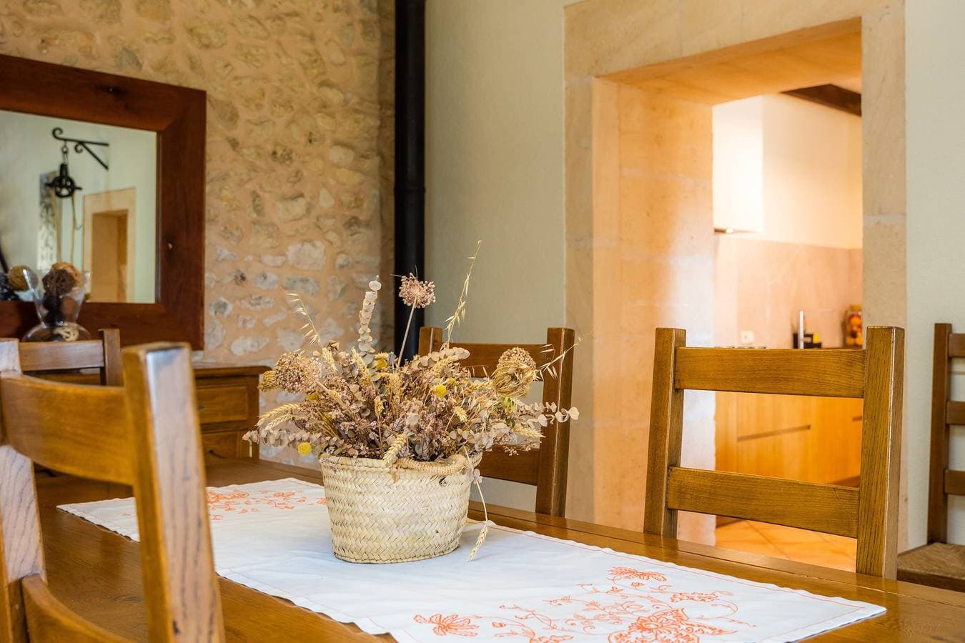 Foto 10 von 28: Villa 'Ses Nines' mit Bergblick, WLAN und Privatem Pool