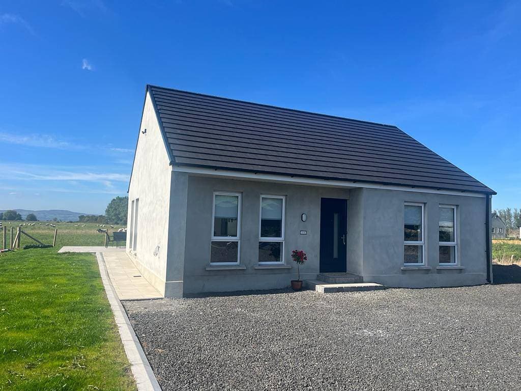 Foto 6 von 17: Sunset Cottage  - Sleeps 6 - Parking - Garden