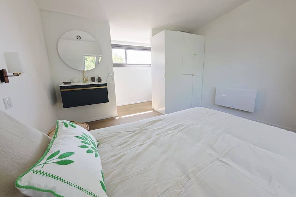 Foto 3 von 30: Renovated house 300 m from the beach and the