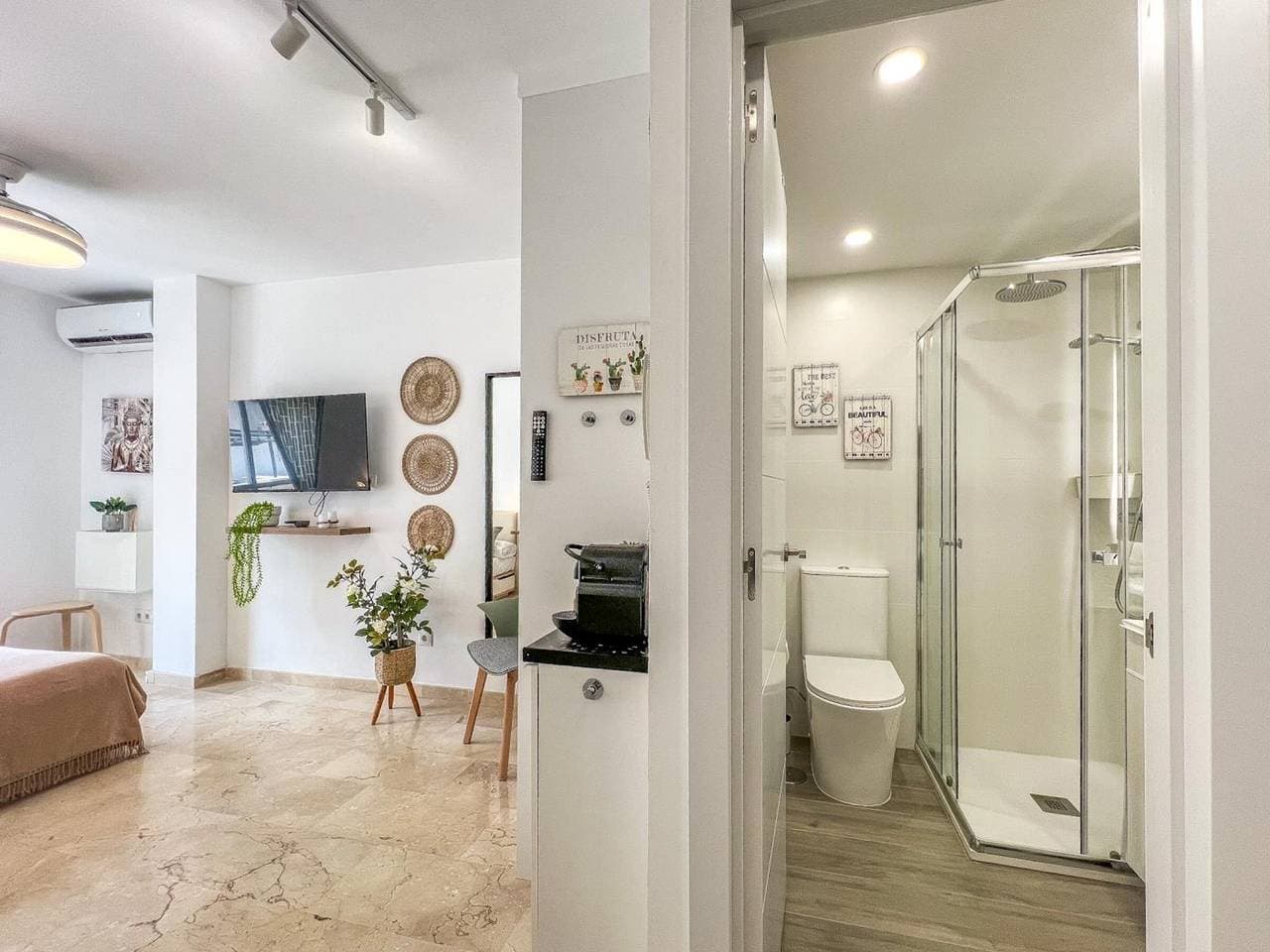 Foto 4 von 20: Modernes, renoviertes Studio in Strandnähe, perfekt für einen entspannten Urlaub in Estepona