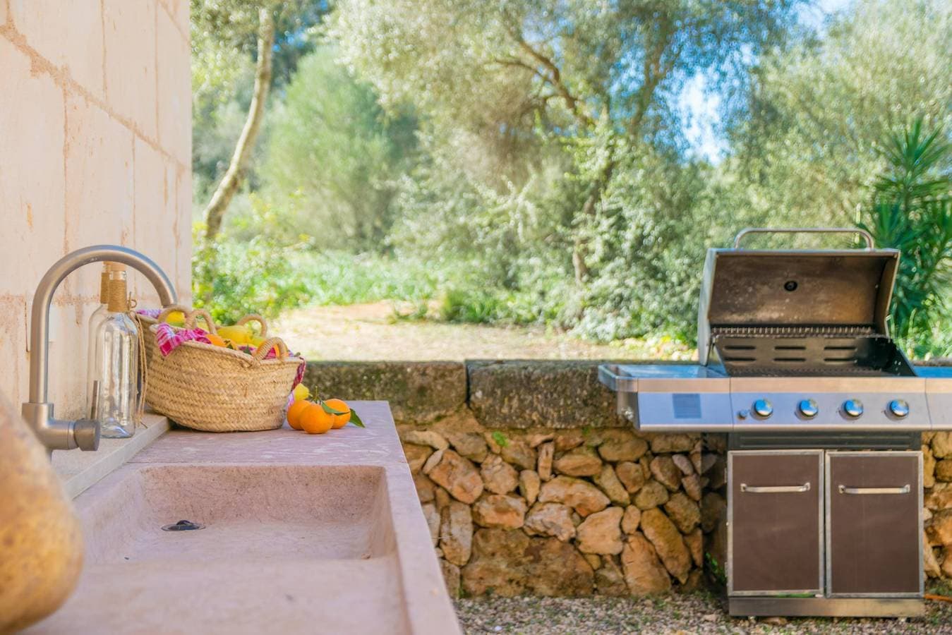 Foto 8 von 47: Can Pere Rapinya - Authentisches, mallorquinisches Landhaus mit privatem Pool. WiFi gratis