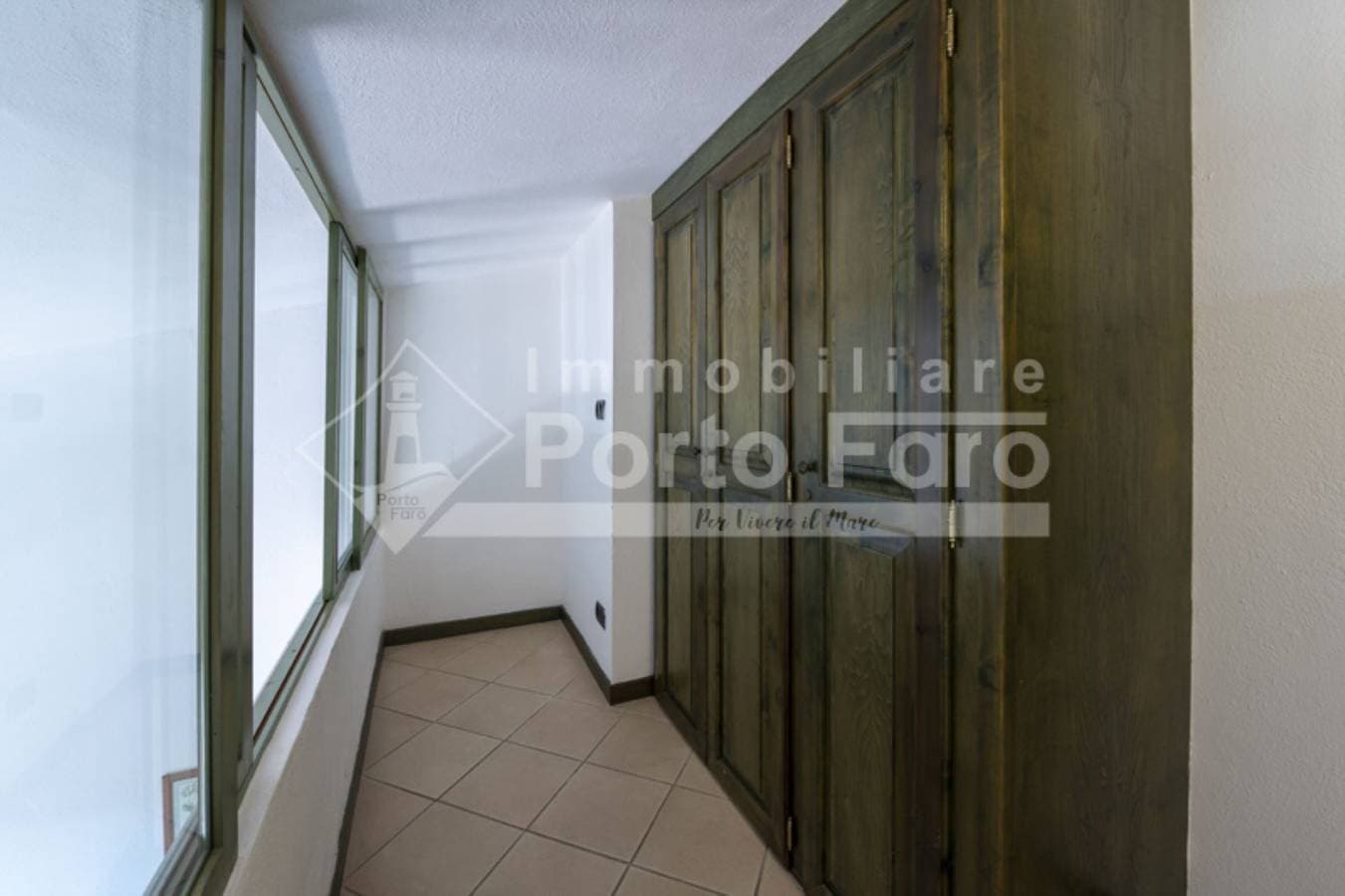 Foto 9 von 12: Ferienwohnung für 4 Personen mit Terrasse