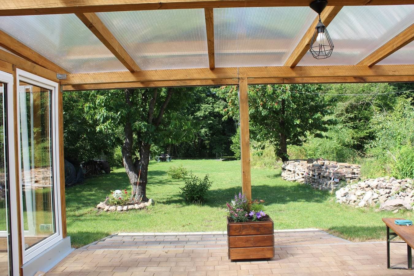 Foto 12 von 28: Ferienwohnung Eg Links - Lychen mit Seeblick, Gemeinschaftsterrasse und WLAN