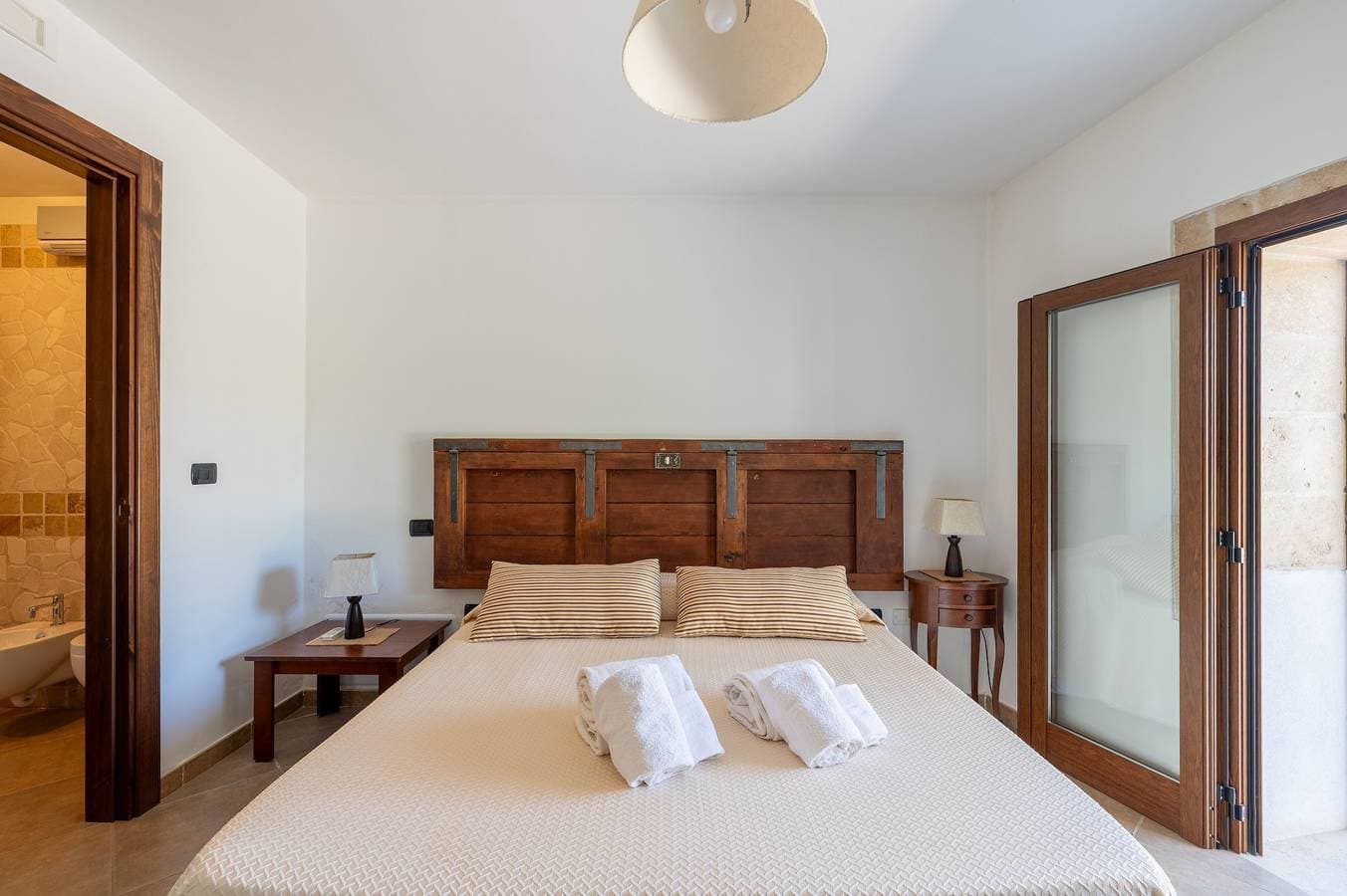 Foto 11 von 42: Zimmer 'Masseria Giamarra, Zimmer 6' mit Gemeinschaftspool, WLAN und Klimaanlage