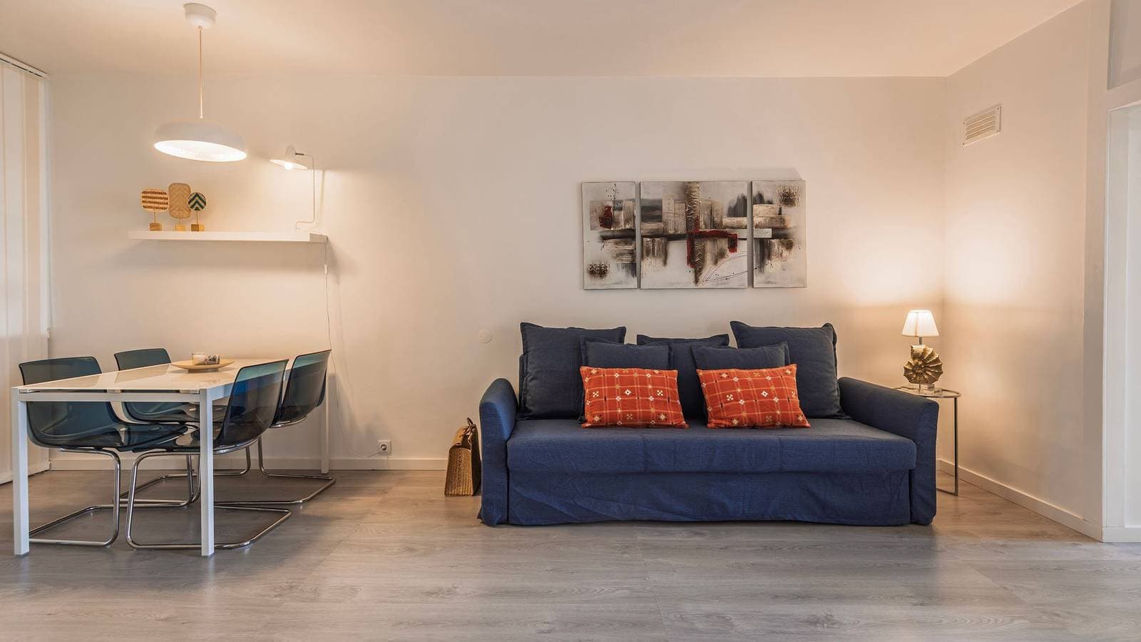 Foto 3 von 47: Ferienwohnung für 5 Personen mit Balkon